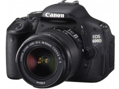 佳能eos600d對焦點(diǎn)怎么調(diào)？